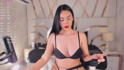 susan_vega_ online show from November 3, 12:17 pm