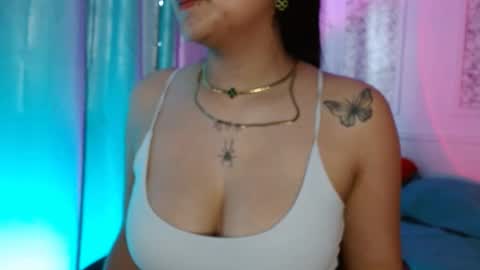 Snapshot of susana_hank chatting on March 8, 7:53 pm susana online show from March 8, 7:53 pm