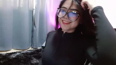 Snapshot of susana_hank chatting on January 29, 7:00 pm susana online show from January 29, 7:00 pm