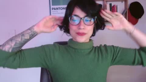 susana_w online show from November 20, 9:45 pm