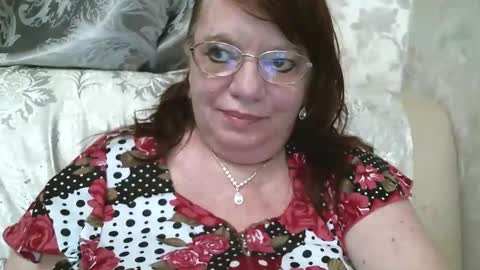 SusanaAhSun online show from February 11, 3:08 pm