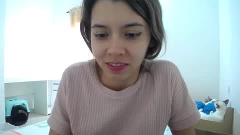 Snapshot of susanaduncann chatting on March 1, 9:15 pm Susana online show from March 1, 9:15 pm