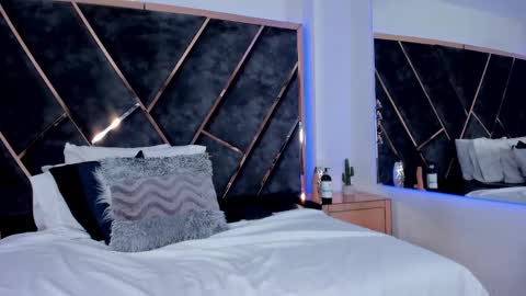 susanahenao online show from February 27, 1:30 am