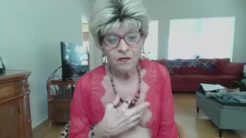sexualsusan online show from February 14, 7:02 pm