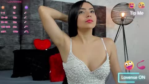 Susan online show from February 19, 9:36 pm