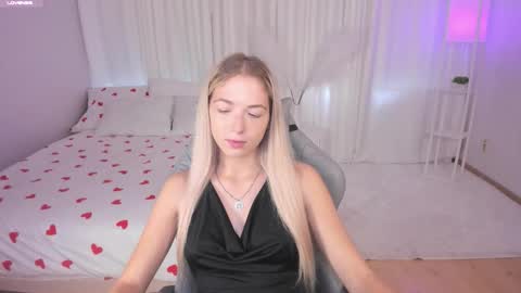 Susan online show from September 11, 4:03 am