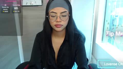 Susan online show from February 27, 2:54 pm
