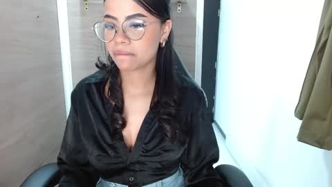 Susan online show from February 18, 2:16 pm