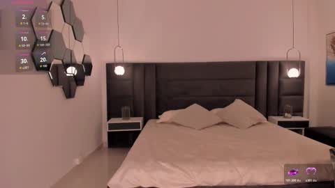 Sussan online show from October 21, 9:58 am