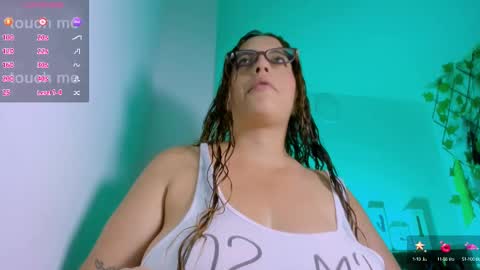 sussanmiller_ online show from March 4, 3:37 pm