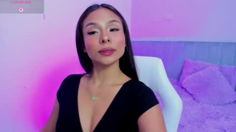 sussy_sweet4u online show from October 17, 8:29 am