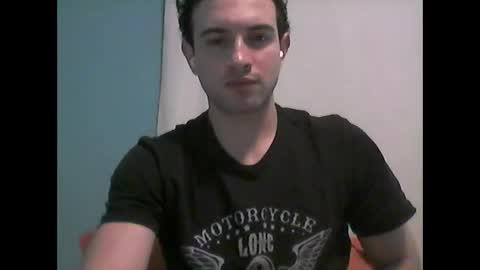 Snapshot of sutromaxx chatting on February 6, 2:44 am Maximus online show from February 6, 2:44 am