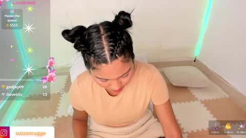 suzzann_rugg online show from January 6, 2:04 am