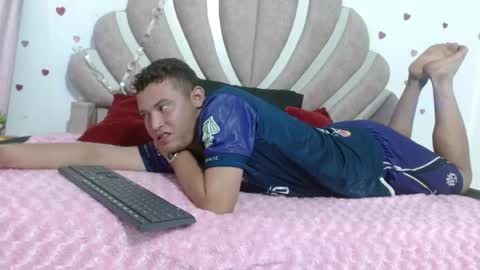 Sven online show from May 18, 1:39 pm