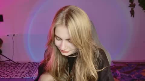 Eva online show from October 8, 2:12 pm