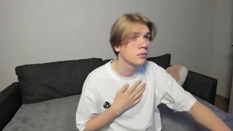 Swen online show from October 22, 9:27 pm