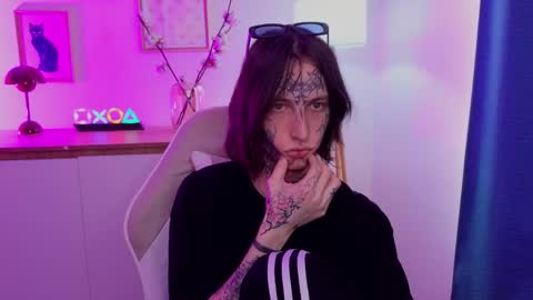 Eric online show from April 11, 1:37 pm