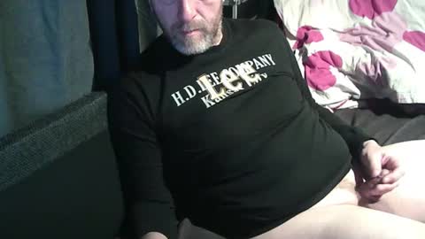 ArnSwart online show from April 7, 1:40 am