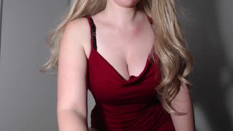 sweat_mia online show from September 10, 7:53 am