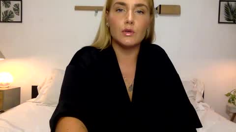 Swedish Candii online show from January 11, 4:06 am