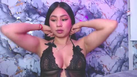 Amy  IG sweeet amy0 online show from April 6, 8:21 pm