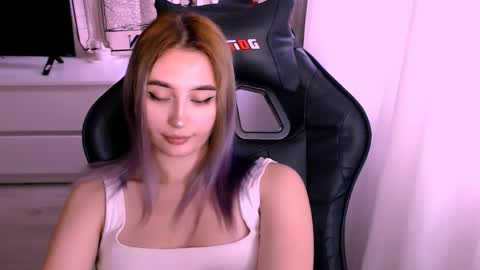 Kate online show from October 9, 8:09 am