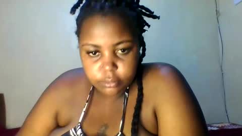 sweet52537 online show from February 21, 11:43 pm