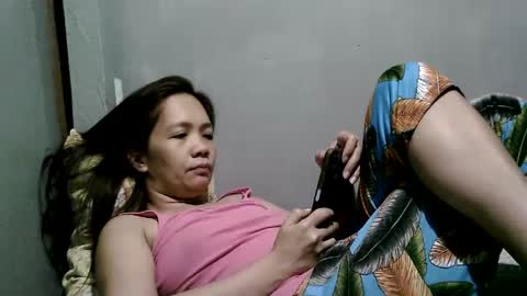 Snapshot of sweet818957 chatting on January 17, 12:10 pm sweet818957 online show from January 17, 12:10 pm