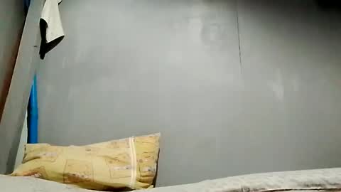 Snapshot of sweet818957 chatting on January 25, 5:30 pm sweet818957 online show from January 25, 5:30 pm