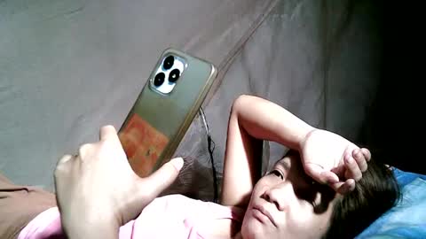 Snapshot of sweet818957 chatting on February 21, 6:18 am sweet818957 online show from February 21, 6:18 am