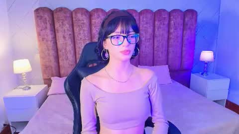 Sweet 1Angel online show from February 7, 4:37 am