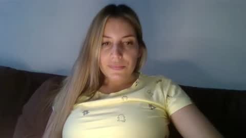 Sweet  alana online show from February 3, 10:00 pm