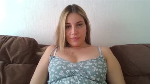 Sweet  alana online show from February 5, 8:25 pm