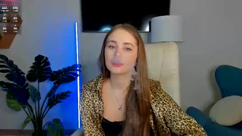 Sweet  Amily online show from October 9, 12:54 pm