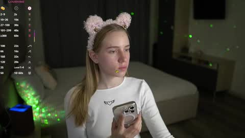 Michelle online show from November 7, 12:14 am