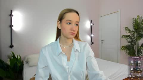 Monica  GTM 3MoTuWeFrSa 500pm-1000pm  online show from March 19, 1:11 am