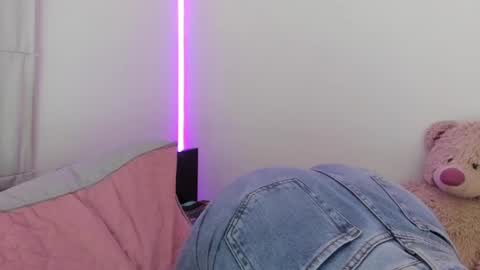 Snapshot of sweet_agata1 chatting on February 28, 11:12 pm Agata online show from February 28, 11:12 pm