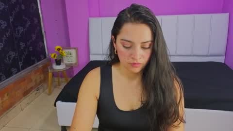 sweet_ahinara online show from December 14, 8:15 pm