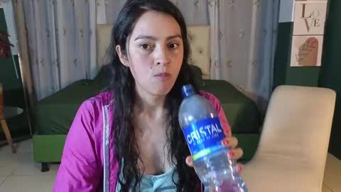 sweet_ahinara online show from February 18, 2:05 am