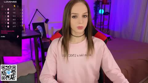 Call me Alis   online show from December 8, 9:08 pm