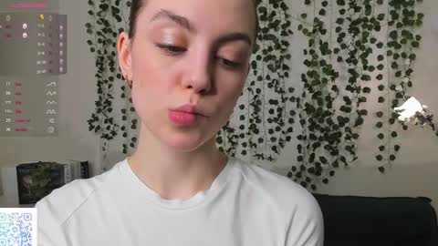 Alice online show from October 22, 7:44 am