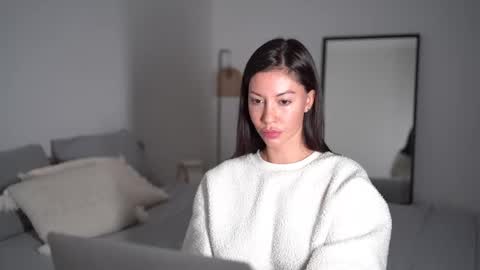 Dorothea online show from November 30, 9:00 pm