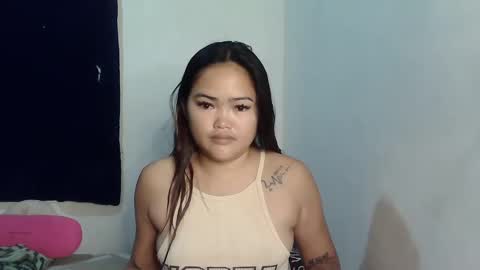 sweet_angel0325 online show from March 5, 12:22 pm