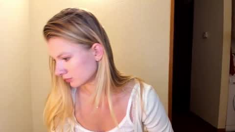 Ann - your sweet girl online show from November 17, 7:49 pm