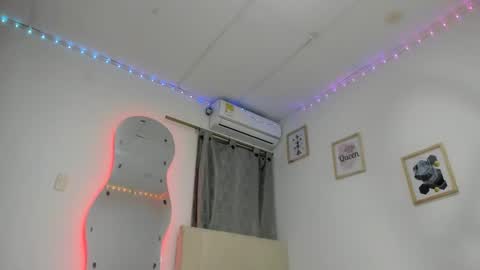 sweet_angelicaxxx online show from October 22, 7:55 am