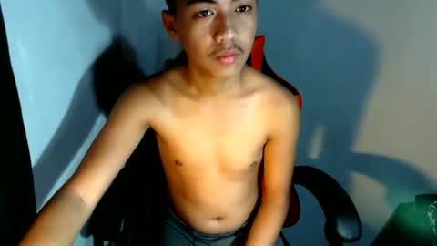 sweet_asinkurt online show from June 2, 1:40 am