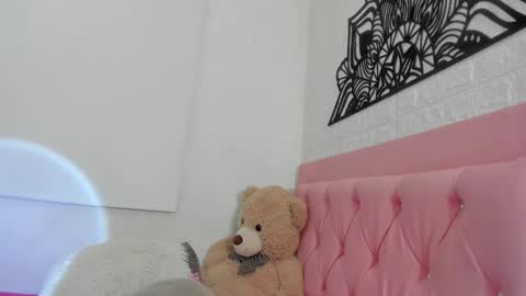 Ashley online show from February 27, 8:46 am