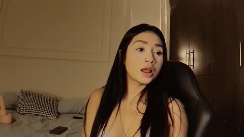 sweet Ayshel online show from December 14, 3:57 am