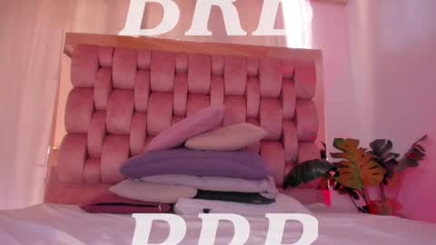 Chelsy  online show from October 2, 7:01 pm