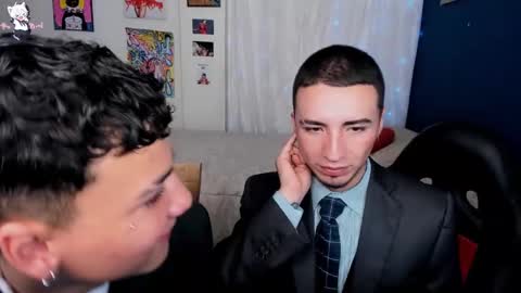 Snapshot of sweet_boys_xx chatting on March 5, 12:00 pm CristianBrayan PVT OPEN online show from March 5, 12:00 pm